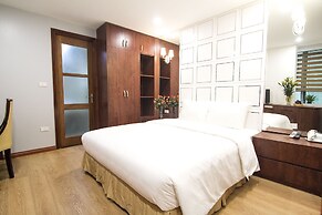 Canary Hotel & Apartment