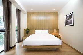 Canary Hotel & Apartment