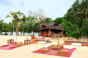 Bamboo Private Islands