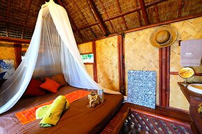 Bamboo Private Islands