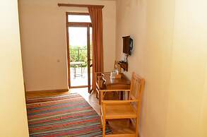Hotel Mirhav