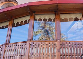 Hotel Mirhav