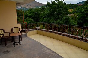 Hotel Mirhav