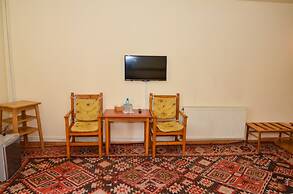Hotel Mirhav