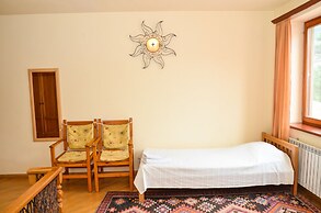 Hotel Mirhav