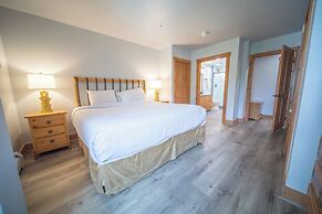 Expedition Station 8614