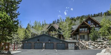 Cabin in the Pines 4