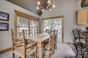 Cabin in the Pines 4