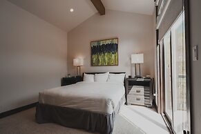 River Run Townhomes 100