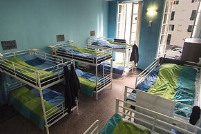 Manena Hostel Genova
