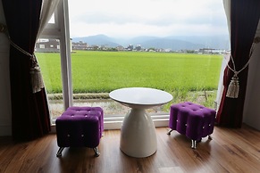 An Ti Li Ya Homestay