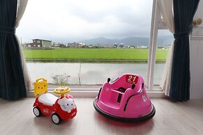 An Ti Li Ya Homestay