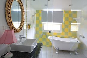 An Ti Li Ya Homestay