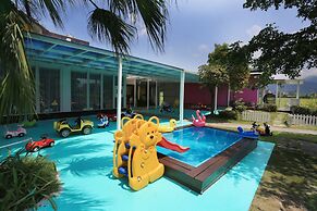 An Ti Li Ya Homestay