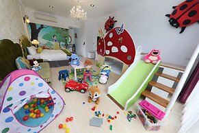 An Ti Li Ya Homestay