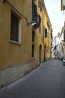 Room Verona Ai Conti