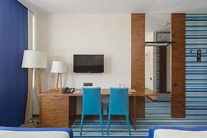 LAVICON Hotel Collection
