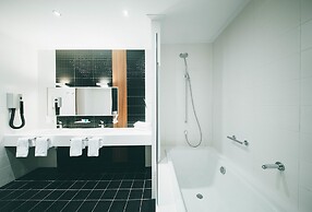 LAVICON Hotel Collection