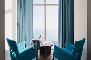 LAVICON Hotel Collection