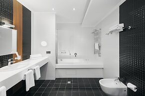 LAVICON Hotel Collection