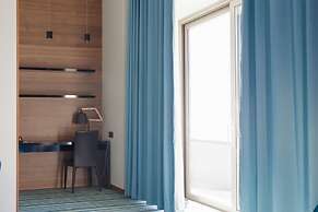 LAVICON Hotel Collection