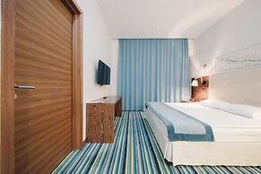 LAVICON Hotel Collection