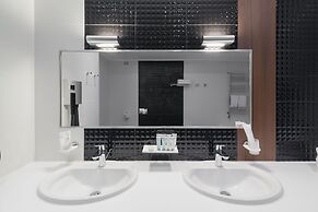 LAVICON Hotel Collection