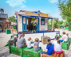 Europa-Park Freizeitpark & Erlebnis-Resort, Hotel Krønasår