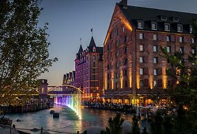 Europa-Park Freizeitpark & Erlebnis-Resort, Hotel Krønasår