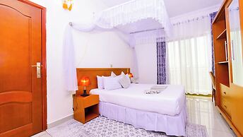 Lebanon Hotel