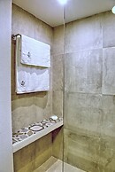 Seashell Suite by the Sea