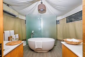 Kingfisher Retreat by Sharjah Collection