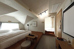 Hangzhou West Lake Yueshang Yunshe Boutique Homestay