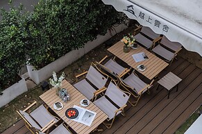 Hangzhou West Lake Yueshang Yunshe Boutique Homestay