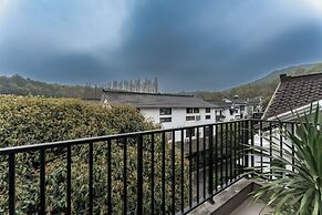 Hangzhou West Lake Yueshang Yunshe Boutique Homestay