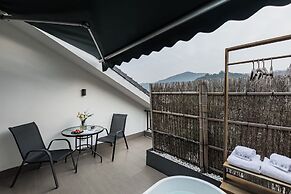Hangzhou West Lake Yueshang Yunshe Boutique Homestay