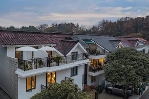 Hangzhou West Lake Yueshang Yunshe Boutique Homestay