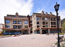 Vail 21 #306 2 Bedroom Condo by Redawning