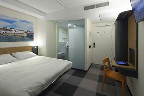easyHotel Maastricht City Centre