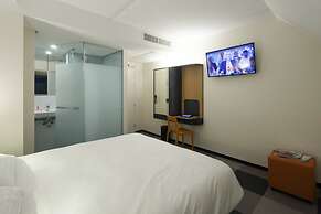 easyHotel Maastricht City Centre