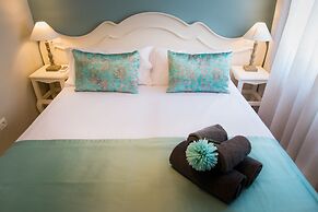 Holidays2Malaga Suites Apartments