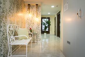 Holidays2Malaga Suites Apartments