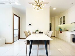 Luxury Apartment in Vinhomes