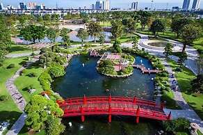 Luxury Apartment in Vinhomes