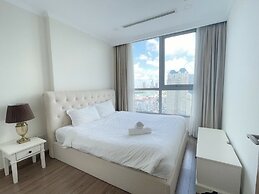 Luxury Apartment in Vinhomes