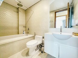 Luxury Apartment in Vinhomes