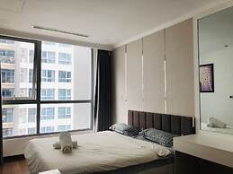 Luxury Apartment in Vinhomes