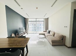 Luxury Apartment in Vinhomes