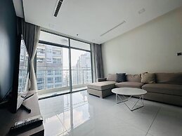 Luxury Apartment in Vinhomes