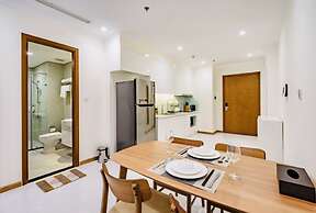 Luxury Apartment in Vinhomes